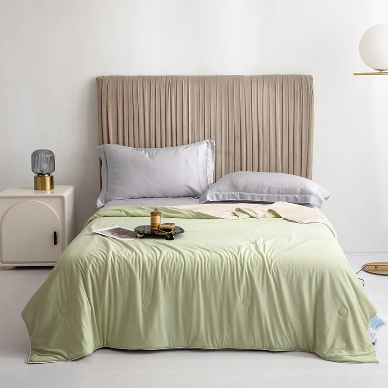 Couverture thermorégulatrice